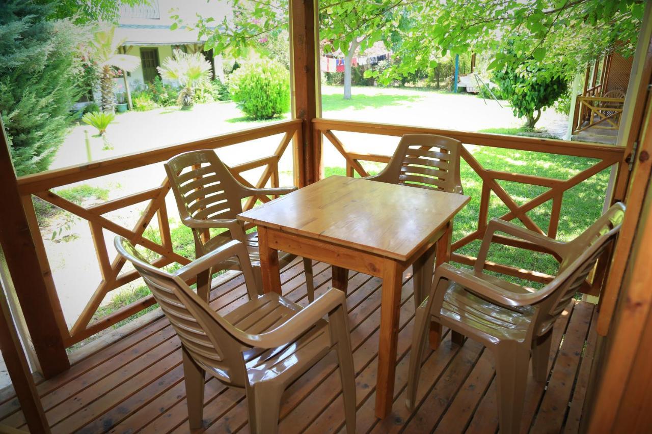 Bed and Breakfast Tunays Pansiyon Чирали Номер фото