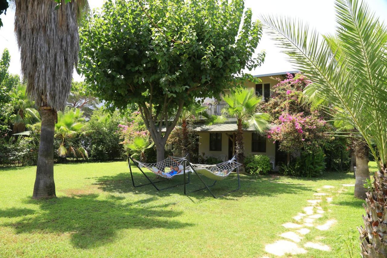Bed and Breakfast Tunays Pansiyon Чирали Экстерьер фото