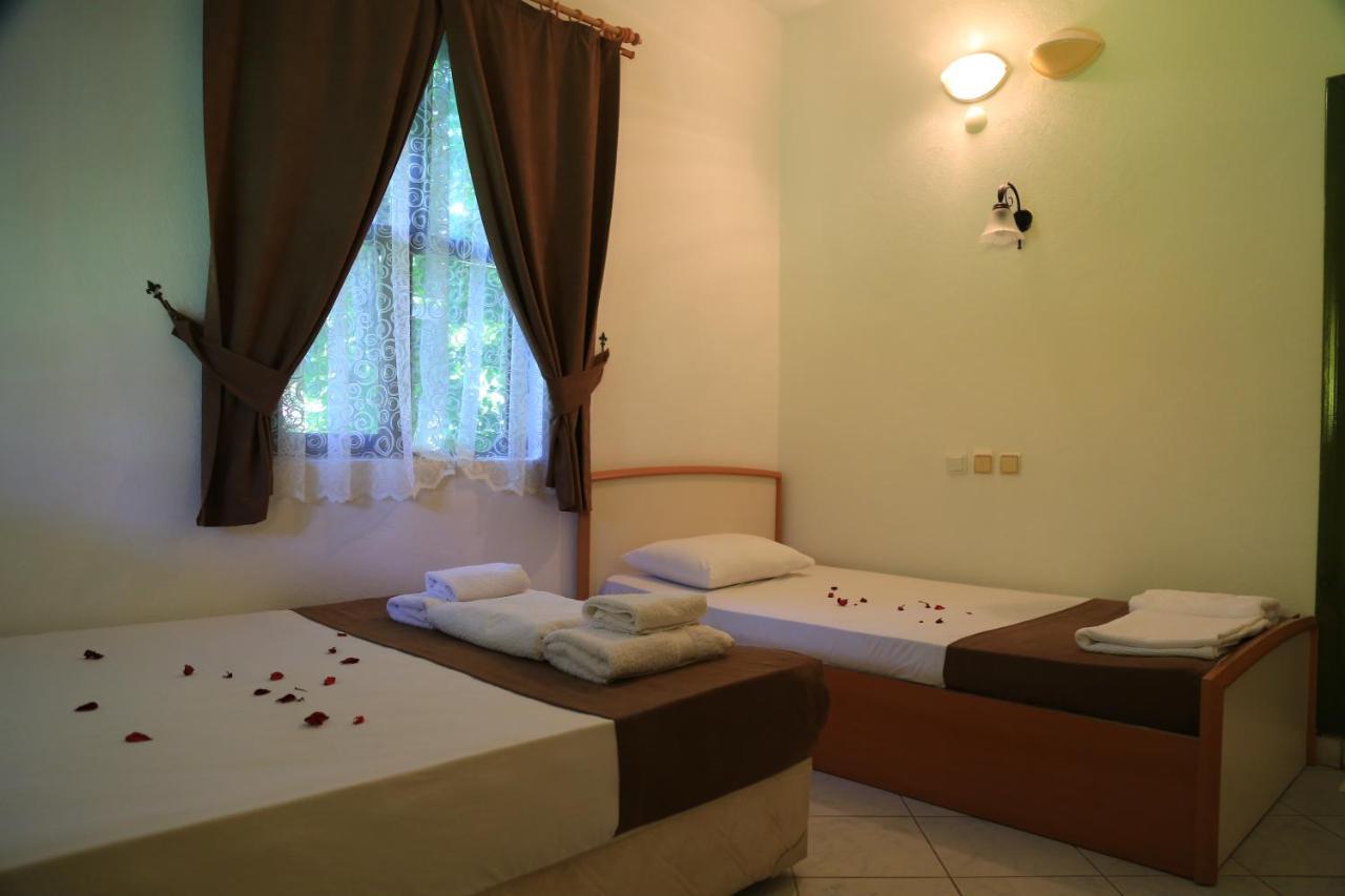 Bed and Breakfast Tunays Pansiyon Чирали Номер фото