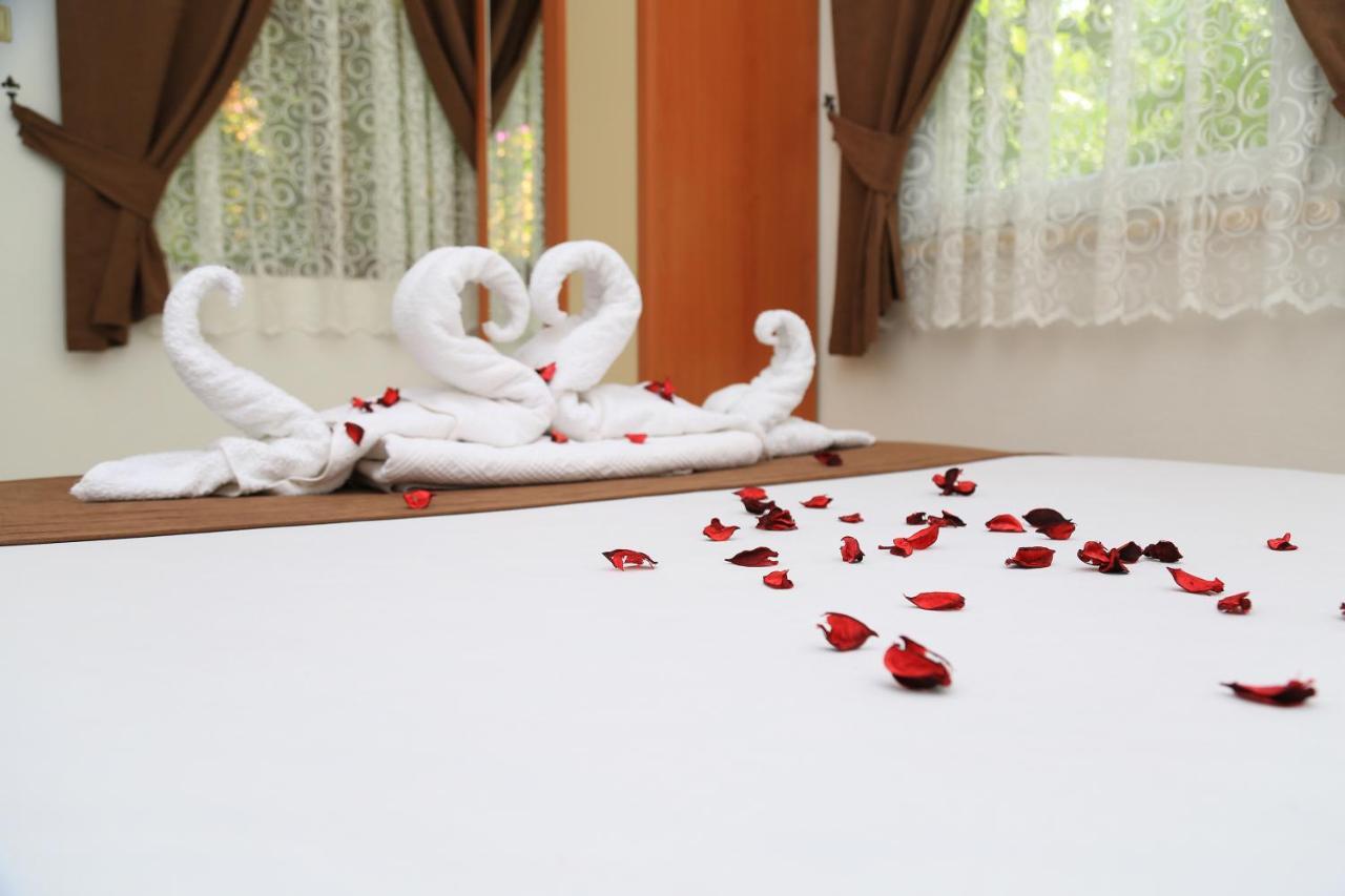 Bed and Breakfast Tunays Pansiyon Чирали Номер фото