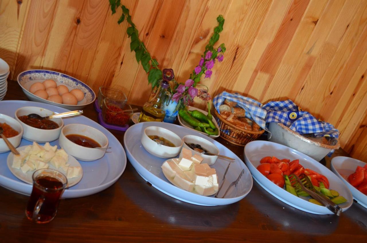 Bed and Breakfast Tunays Pansiyon Чирали Экстерьер фото
