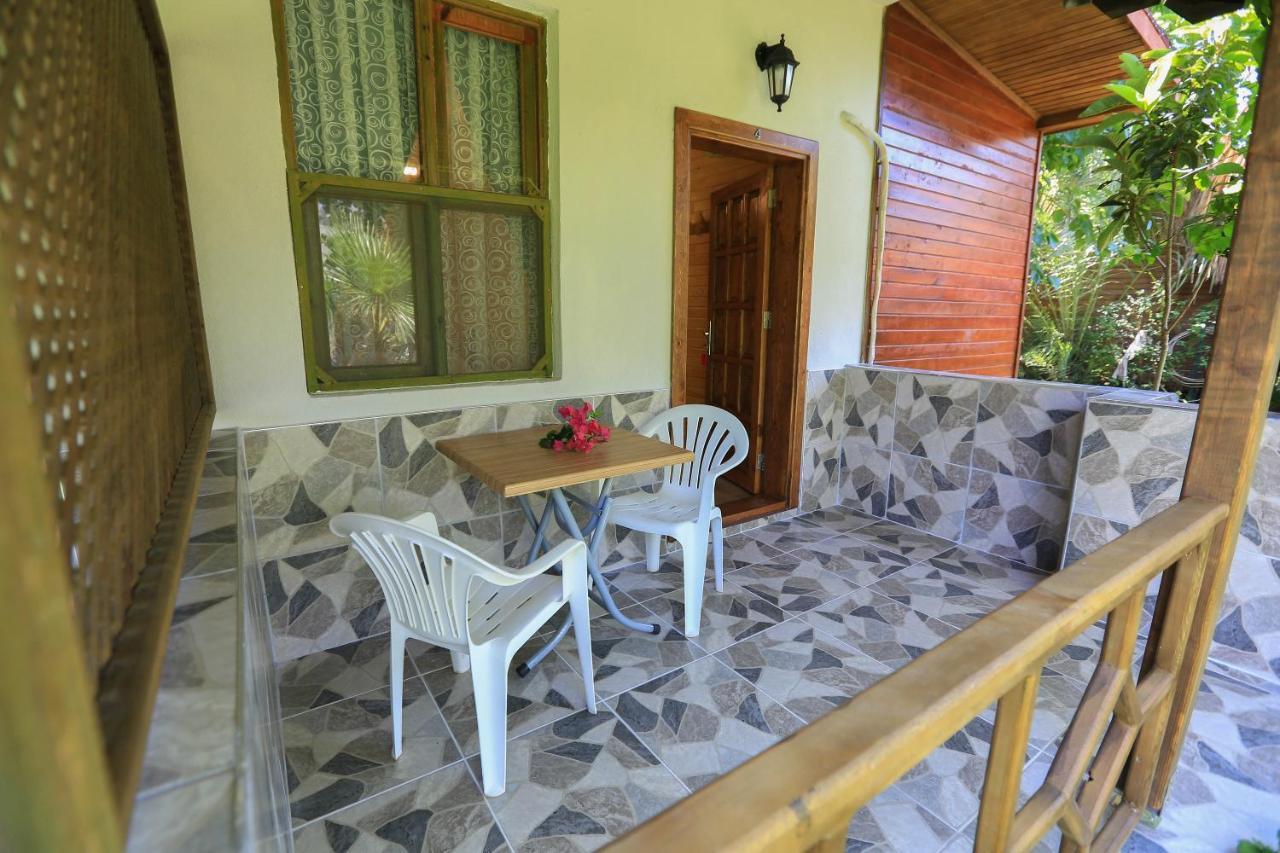 Bed and Breakfast Tunays Pansiyon Чирали Экстерьер фото