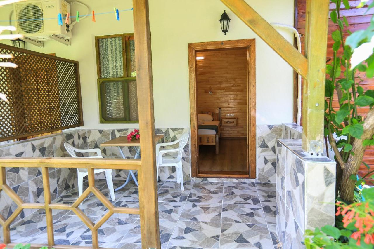 Bed and Breakfast Tunays Pansiyon Чирали Экстерьер фото